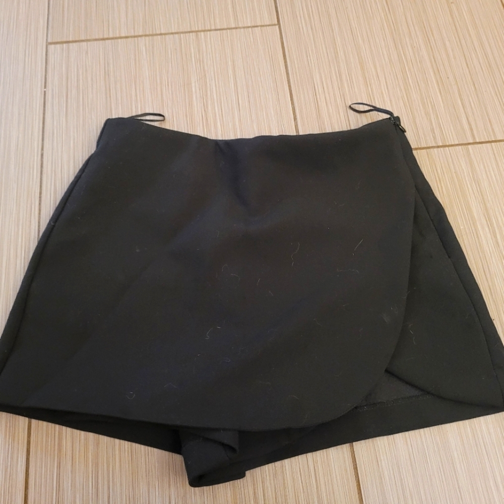 Black Women’s Wrap Skort - Classic Style